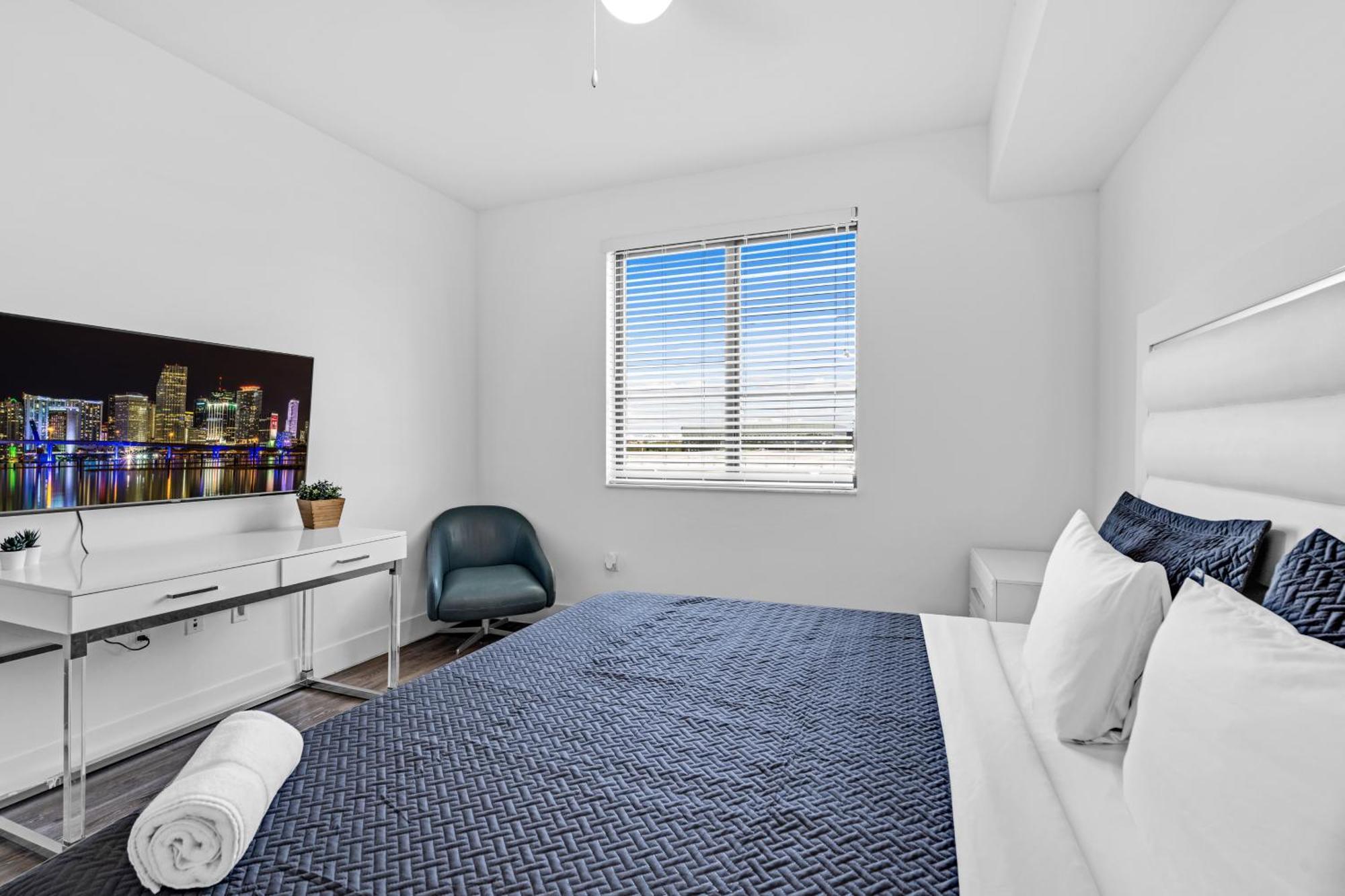 Amazing 2 Bedroom Unit In Doral Miami With Free Parking Hialeah Gardens Exterior foto