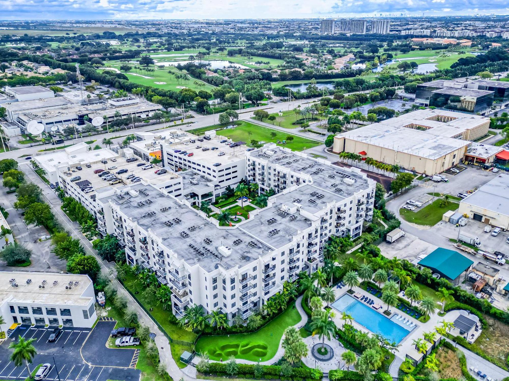 Amazing 2 Bedroom Unit In Doral Miami With Free Parking Hialeah Gardens Exterior foto